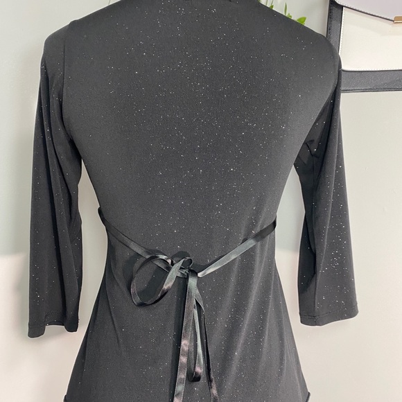 Laura Petites Overlap Shirt - Picture 2 of 5